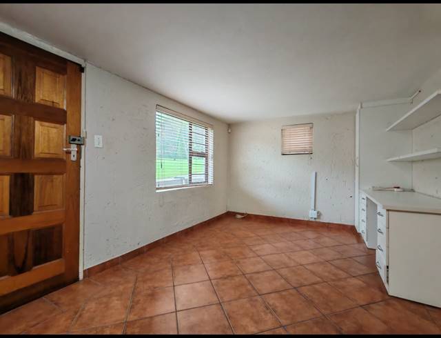 4 BEDROOM TOWNHOUSE FOR SALE IN THREE RIVERS EAST